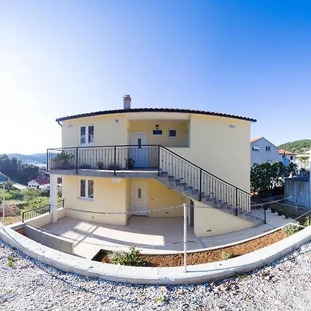 Apartment Sandra *
