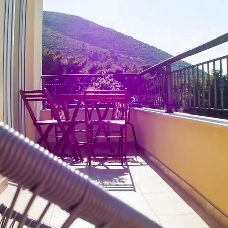 Sandra Apartment Vis